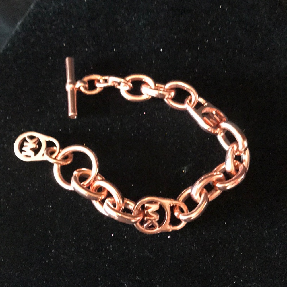 Link chain bracelet